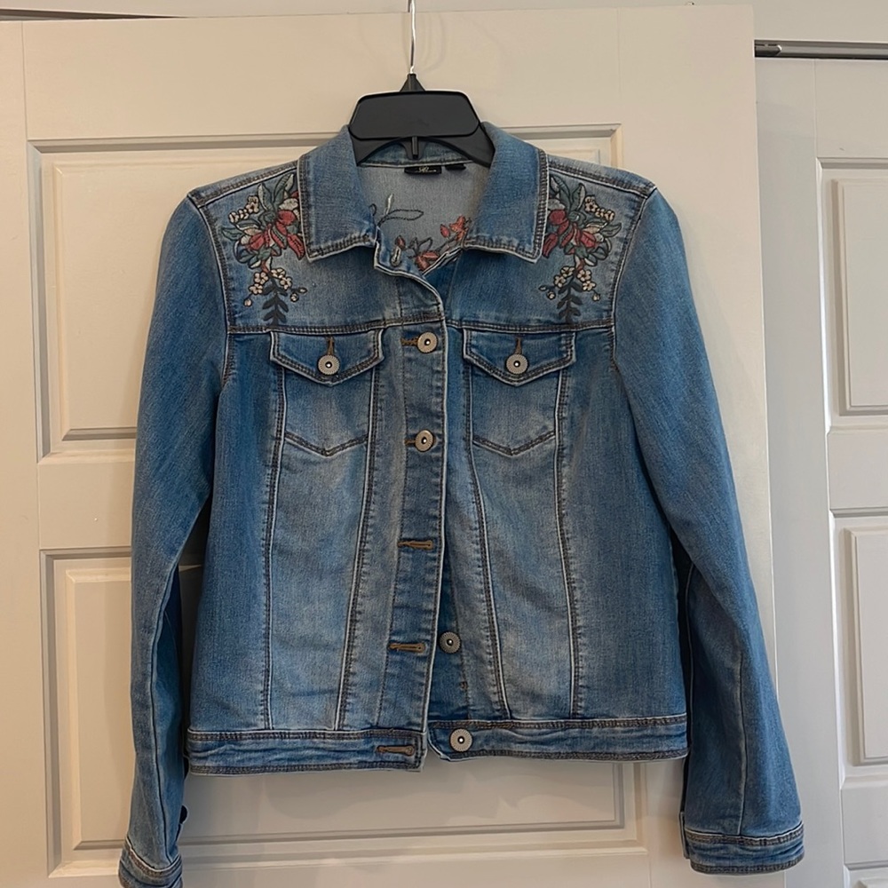 Floral Embroidered Denim Jacket